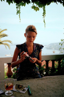 photo 15 in Kate Moss gallery [id61362] -0001-11-30 00:00:00