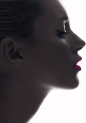 photo 18 in Kate Moss gallery [id366735] 2011-04-08 00:00:00