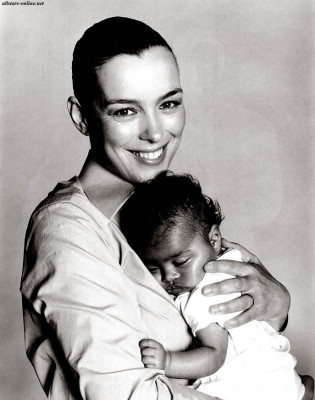 photo 16 in Kate Moss gallery [id90148] 2008-05-21 00:00:00