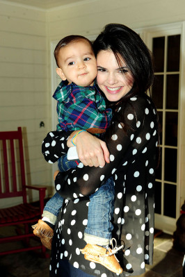 photo 15 in Kendall Jenner gallery [id326583] 2011-01-11 00:00:00