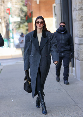 photo 7 in Kendall Jenner gallery [id1294392] 2022-01-24 00:00:00