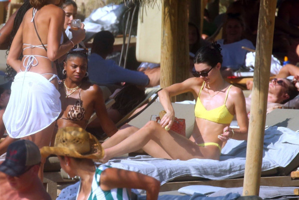 Kendall Jenner pic #1155014