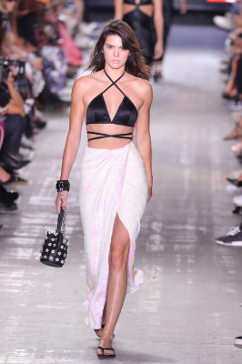 Kendall Jenner pic #900249