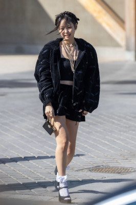 Kim Jennie         pic #1300015