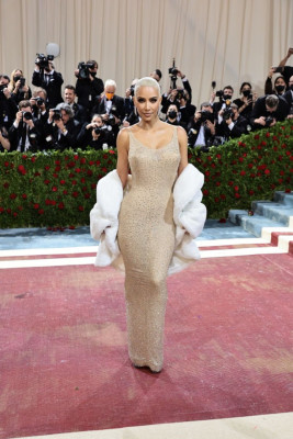 photo 12 in Kim Kardashian gallery [id1302389] 2022-05-30 00:00:00