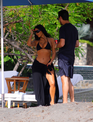 Kim Kardashian pic #1147705