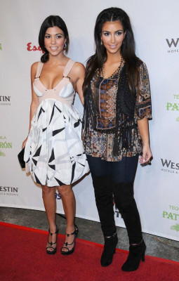 Kim Kardashian pic #479870