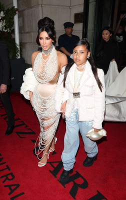 photo 4 in Kim Kardashian gallery [id1350123] 2024-05-20 00:00:00