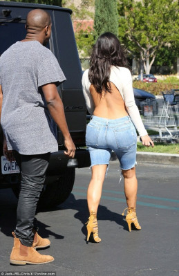 Kim Kardashian pic #735788