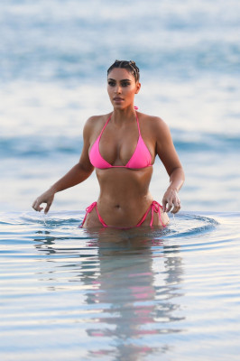 Kim Kardashian pic #1230684