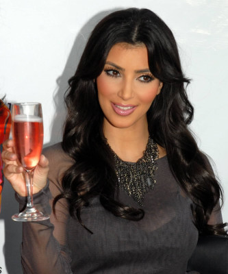 Kim Kardashian pic #477972