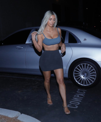 Kim Kardashian pic #984836