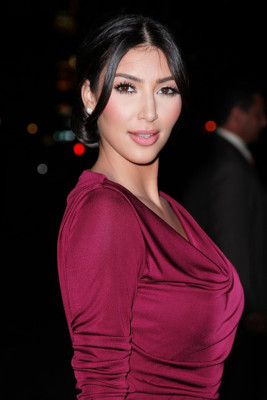 photo 17 in Kardashian gallery [id115372] 2008-11-10 00:00:00