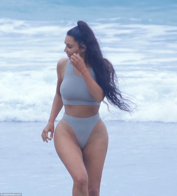 Kim Kardashian pic #1050914