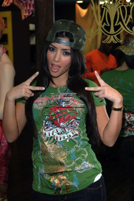 photo 25 in Kim Kardashian gallery [id76305] -0001-11-30 00:00:00