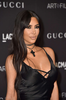 Kim Kardashian pic #1079920