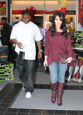 Kim Kardashian pic #434604