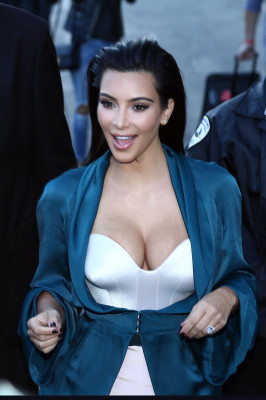 Kim Kardashian pic #722598