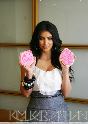 photo 26 in Kardashian gallery [id107380] 2008-08-14 00:00:00