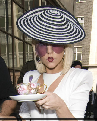 photo 4 in Lady Gaga gallery [id160635] 2009-06-04 00:00:00