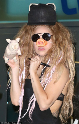 Lady Gaga pic #720417