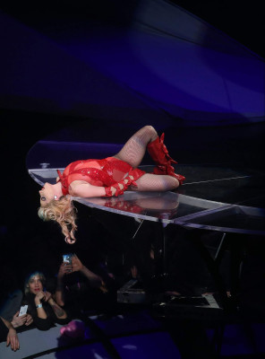 photo 19 in Lady Gaga gallery [id1000091] 2018-01-21 00:00:00