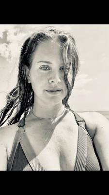 photo 17 in Lana Del Rey gallery [id1229703] 2020-08-28 00:00:00