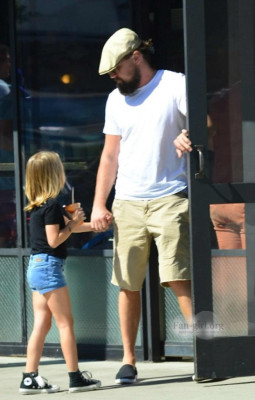 Leonardo DiCaprio pic #734244