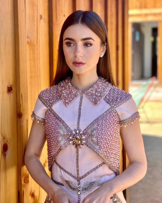 Lily Collins pic #1252124