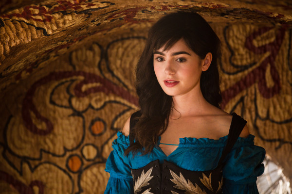 Lily Collins pic #486227