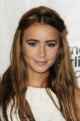 Lily Collins pic #393199