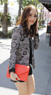 Lily Collins pic #1162570