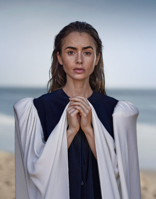 Lily Collins pic #1242493