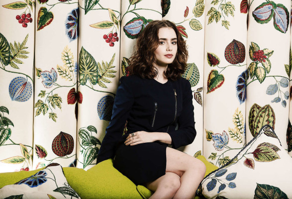 Lily Collins pic #615931