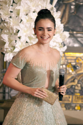 Lily Collins pic #513099