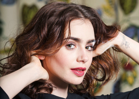 Lily Collins pic #615275