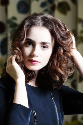 Lily Collins pic #615933
