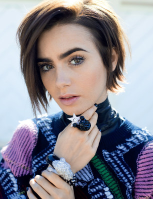 Lily Collins pic #821935