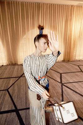 Lily Collins pic #1242988