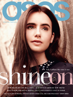 Lily Collins pic #407999