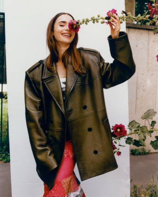 photo 6 in Lily Collins gallery [id1317975] 2022-12-24 00:00:00
