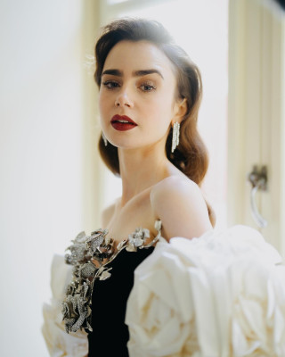Lily Collins pic #1349291