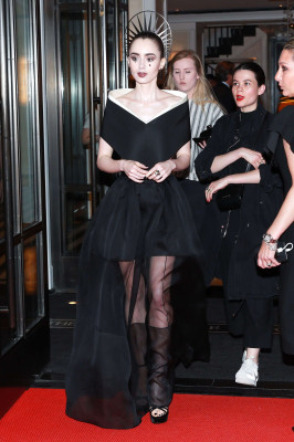Lily Collins pic #1036043