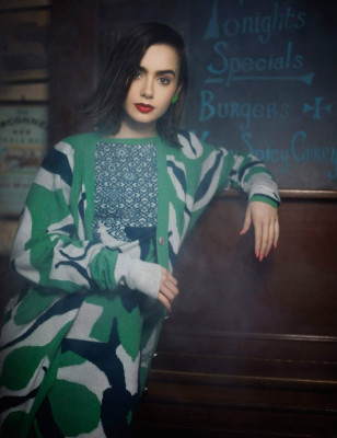 Lily Collins pic #702938