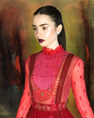 Lily Collins pic #941822