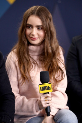 Lily Collins pic #1101610