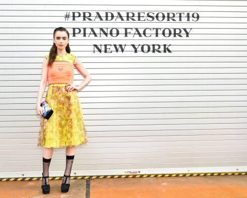 Lily Collins pic #1034427