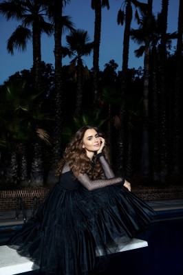 Lily Collins pic #1242636