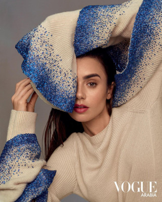Lily Collins pic #1240237