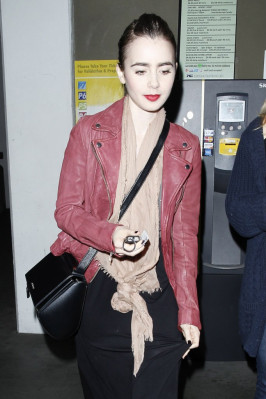 Lily Collins pic #698511